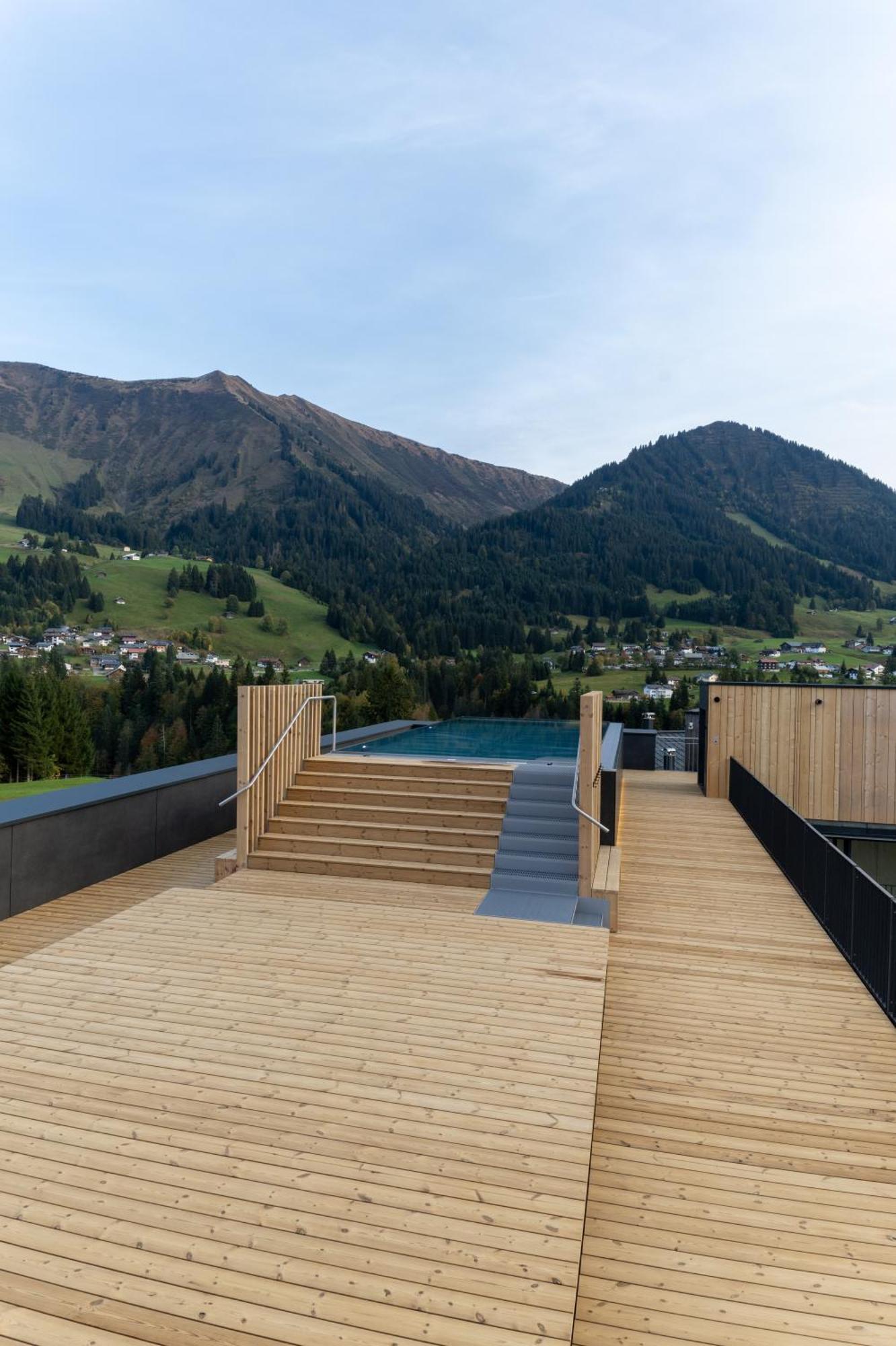 Genuss- & Aktivhotel Sonnenburg Riezlern Kültér fotó